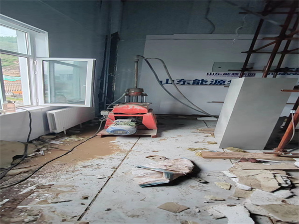 夹江地基基础下沉墙体裂缝加固注浆顶升施工